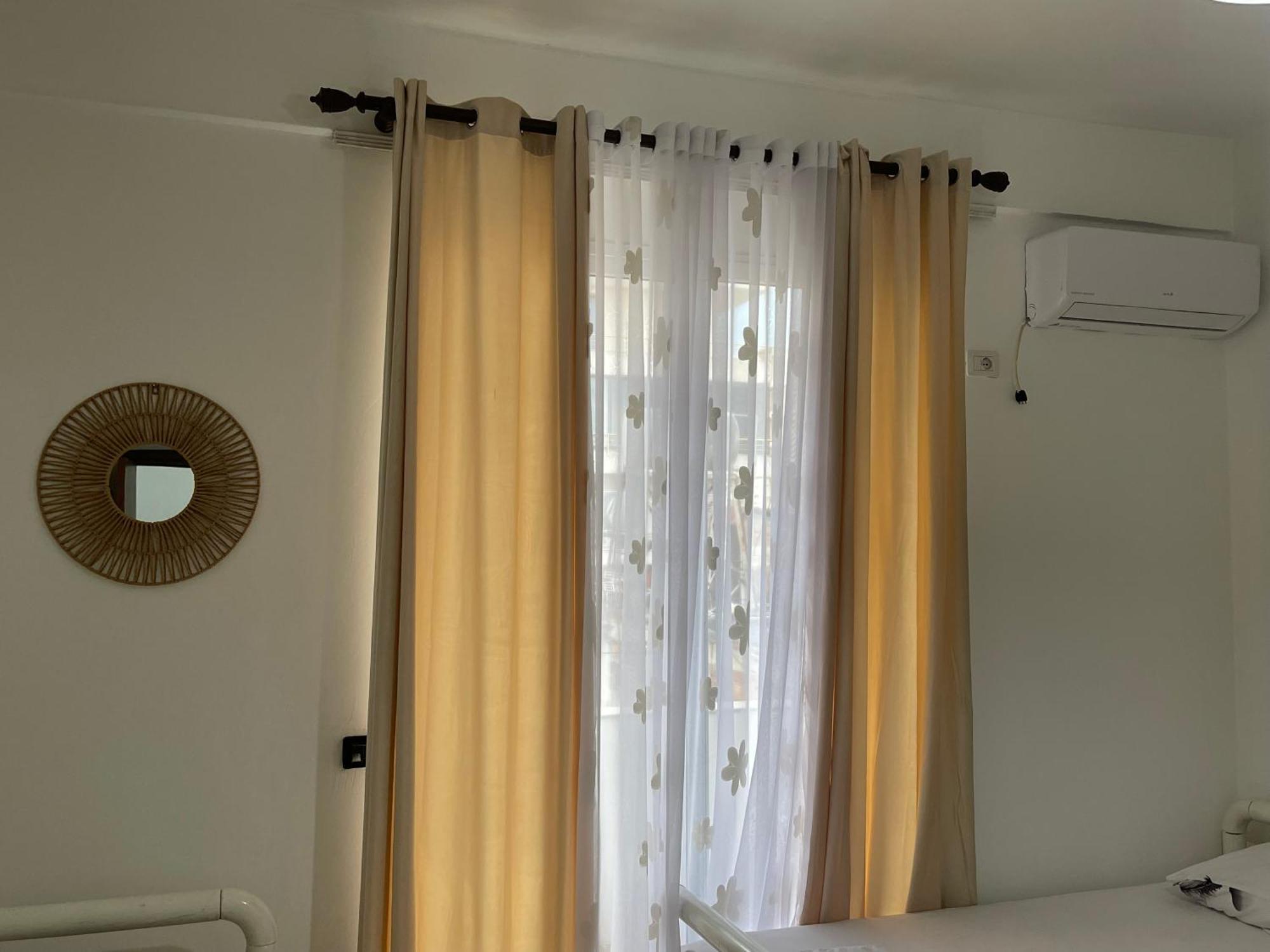 דורס Marra'S Rooms מראה חיצוני תמונה